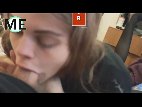 ❤️ Hals kuk, trasiga strumpbyxor och trasiga klackar trevligt att träffas Sluts at porn sv.tradeis.top