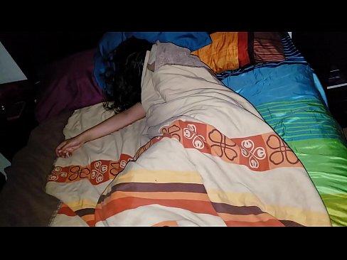 ❤️ Styvbarn som skäller ut sin unga styvmor medan hon sover. Sluts at porn sv.tradeis.top