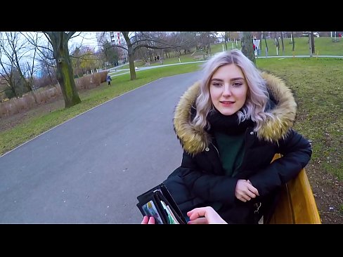 ❤️ Sväljer en främlings het sperma för pengar - avsugning i parken av Eva Elfie Sluts at porn sv.tradeis.top